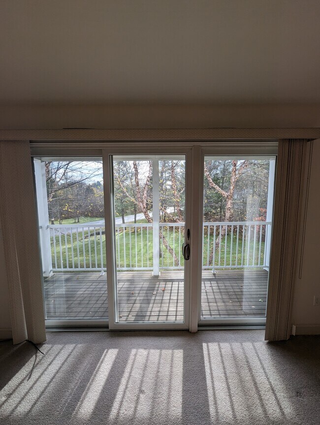 Foto del edificio - 9 Pleasant Wood Dr