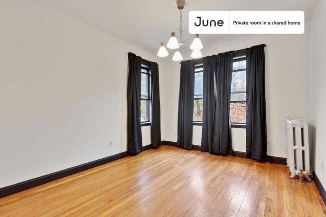 Foto del edificio - Room in Shared 4 bed/2.5 bath home