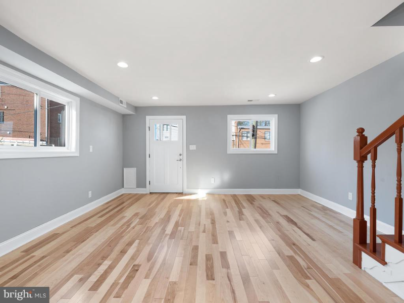 Foto principal - 5237 Karl Pl NE