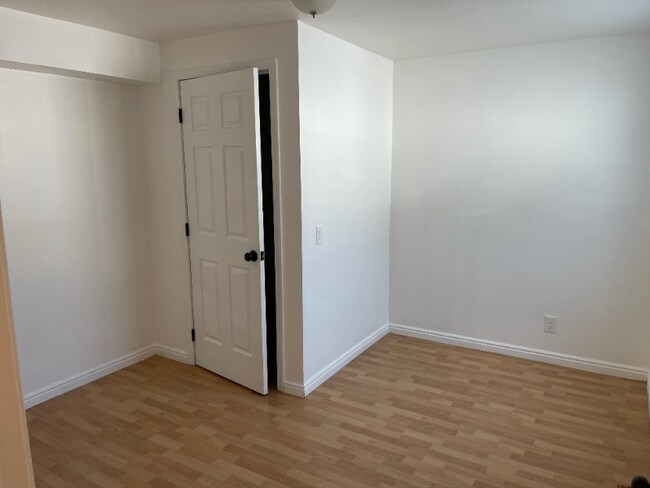Foto del edificio - 1041 Cobalt Ln