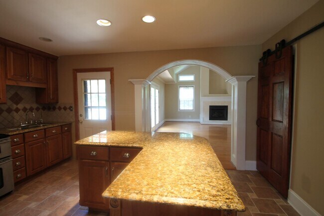 Foto del edificio - Exclusively offered by MUSE REALTY, LLC