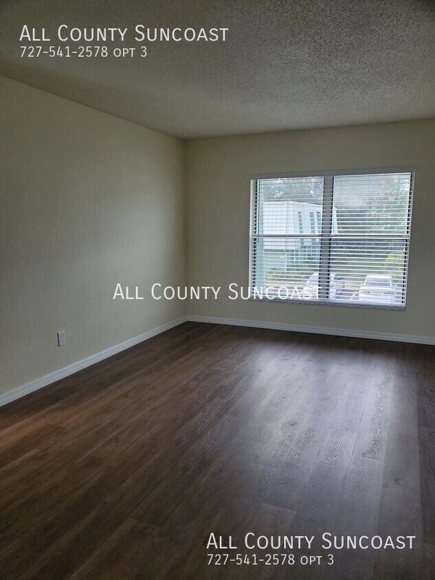 Foto del edificio - 7450 35th St N