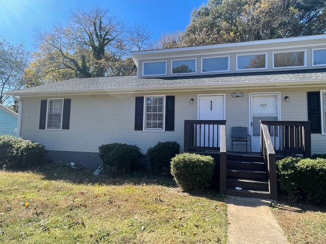 Foto del edificio - 425 Lexington Heights