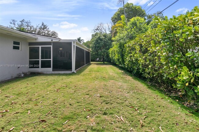 Foto del edificio - 1201 Hardee Rd