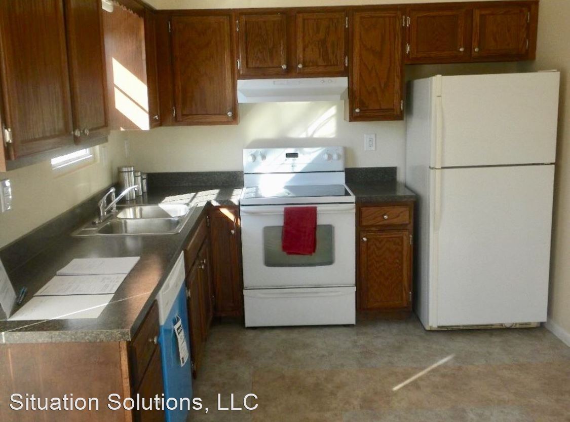 Building Photo - 3 br, 1.5 bath House - 4301 Foxwood Drive