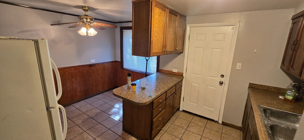 Primary Photo - Charming 3-Bedroom Home with Basement in J...