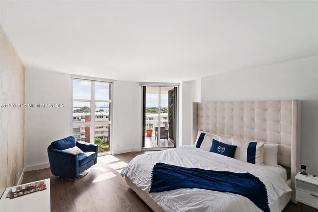 Foto del edificio - 4000 Towerside Terrace