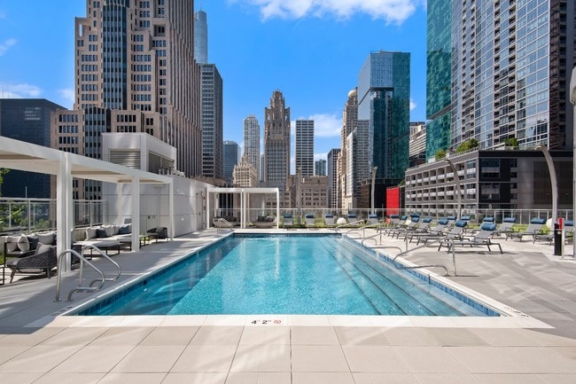 Building Photo - 465 North Park