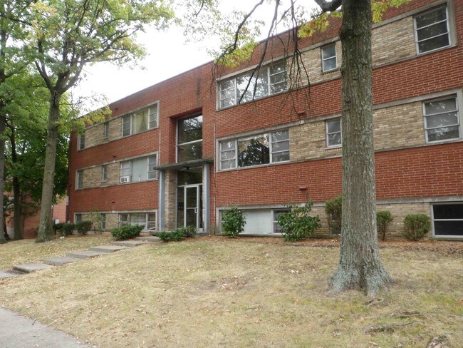 Foto del edificio - College Crest