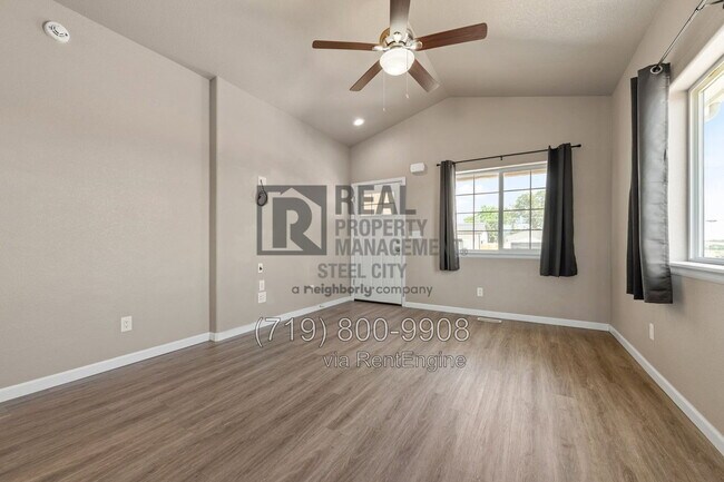 Foto del edificio - 3002 W 22nd St