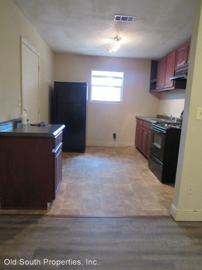 Building Photo - 2 br, 1 bath House - 1731 Knight Drive