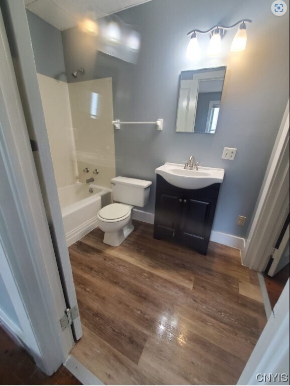 Building Photo - 409 Franklin St