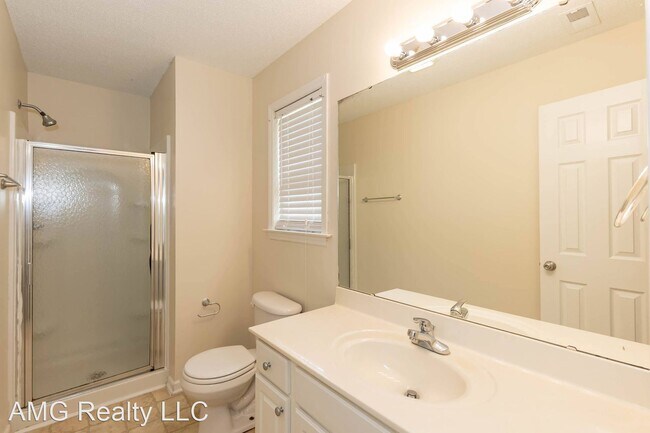 Building Photo - 3 br, 2 bath House - 709 Arden St