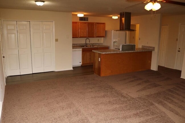 Building Photo - 17514 Autumn Trails Ln