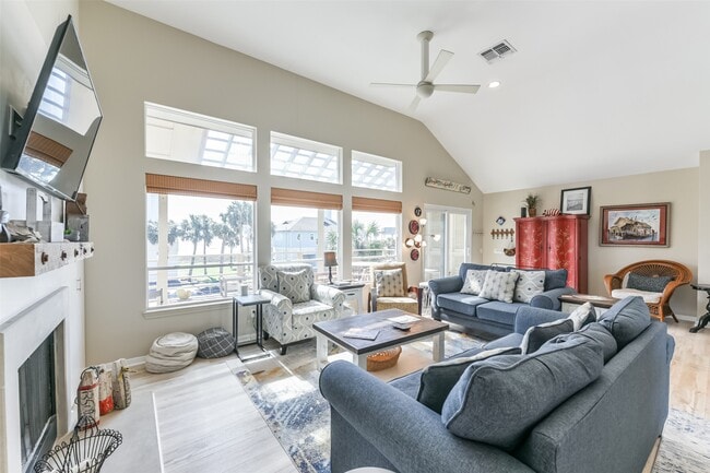 Foto del edificio - 18418 E De Vaca Ln