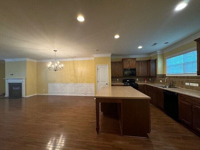 Foto del edificio - Tranquility inside. City adventures outsid...