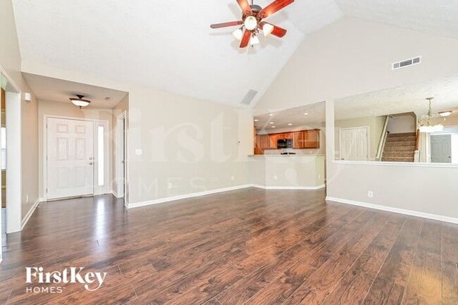 Building Photo - 207 Windpher Ridge