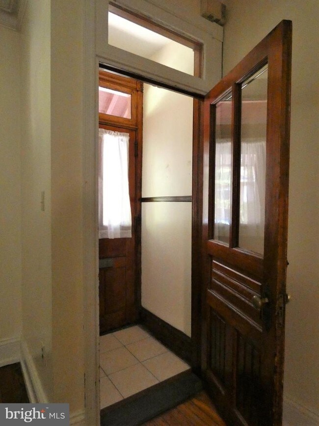 Foto del edificio - 4248 Regent Square