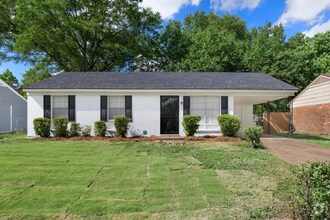 Building Photo - 818 Northaven Dr