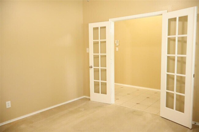 Foto del edificio - 21590 Kings Bend Dr