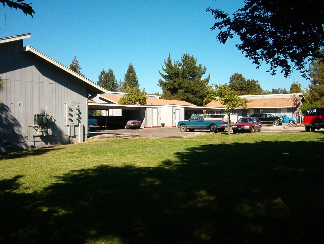303 - 341 Jesse Ray Pl - 303-341 Jesse Ray