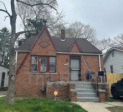 Building Photo - 15840 Ardmore St