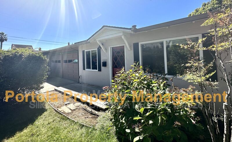 Primary Photo - 201 Hollister Ave