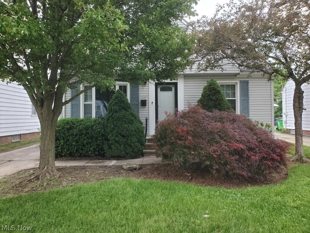 1537 Woodhurst Ave, Mayfield Heights, OH 44124 House Rental in
