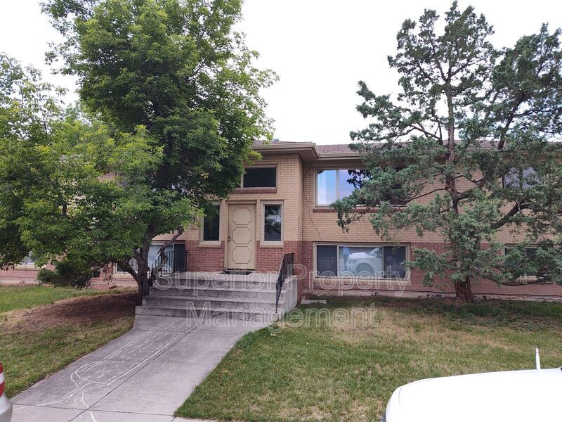 Primary Photo - 3021 Kelley Dr