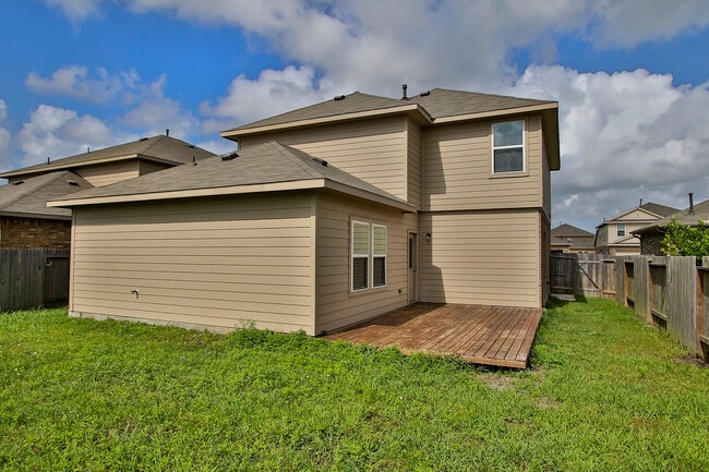 Building Photo - 2209 Onyx Ct