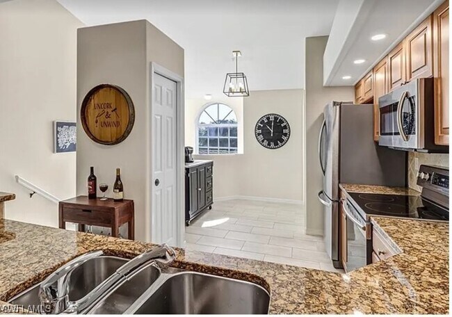 Foto del edificio - 13060 Amberley Ct