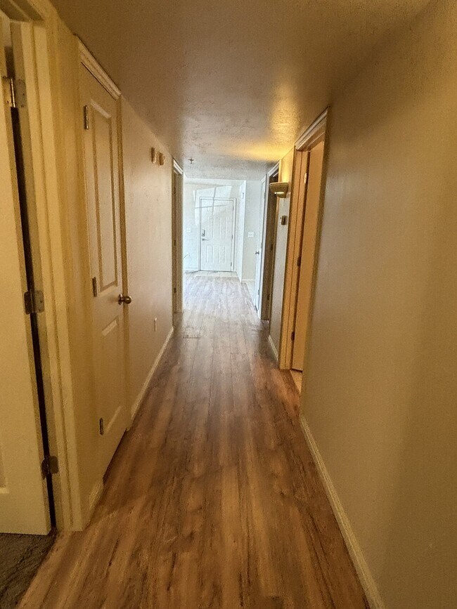 2280 Cumorah Way Unit 8, Green River, WY 82935 Condo for Rent in