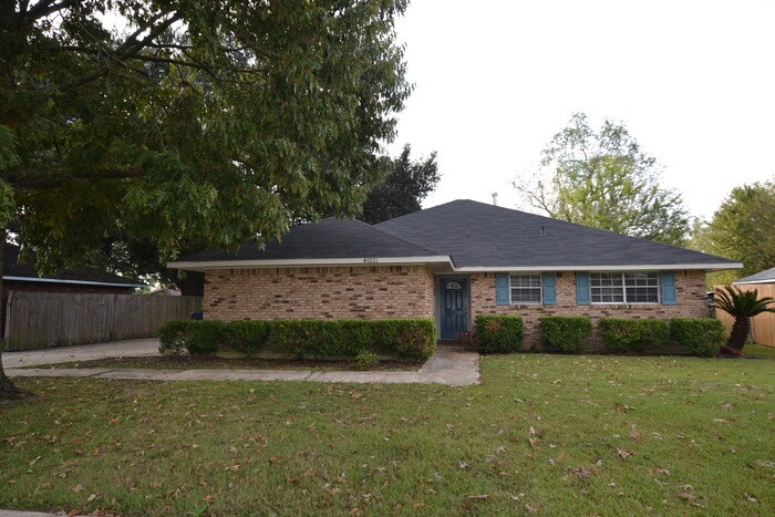 Foto principal - 40221 Bordeaux St
