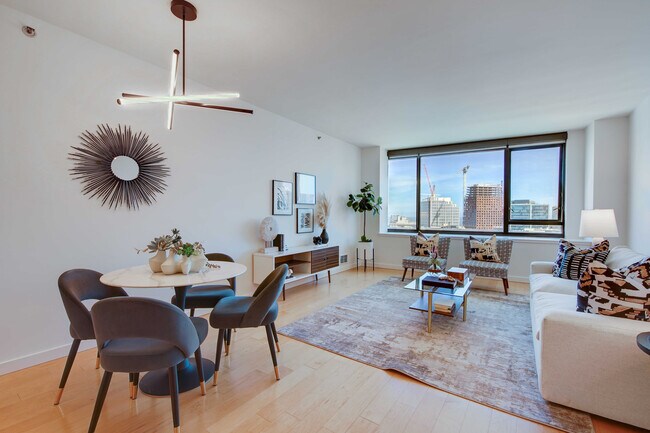 Foto del edificio - 250 King St