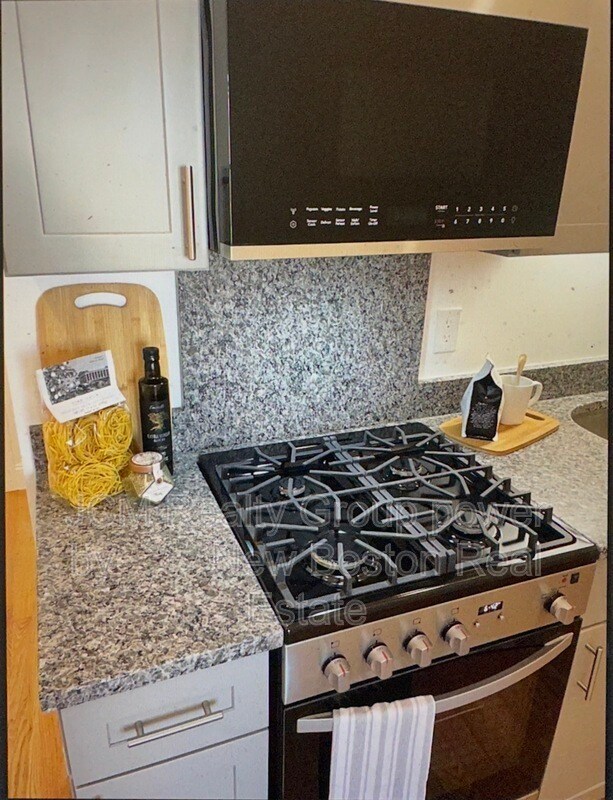 Building Photo - 52 Washington Ave