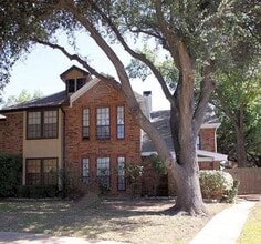 Building Photo - 707 Argone Ct