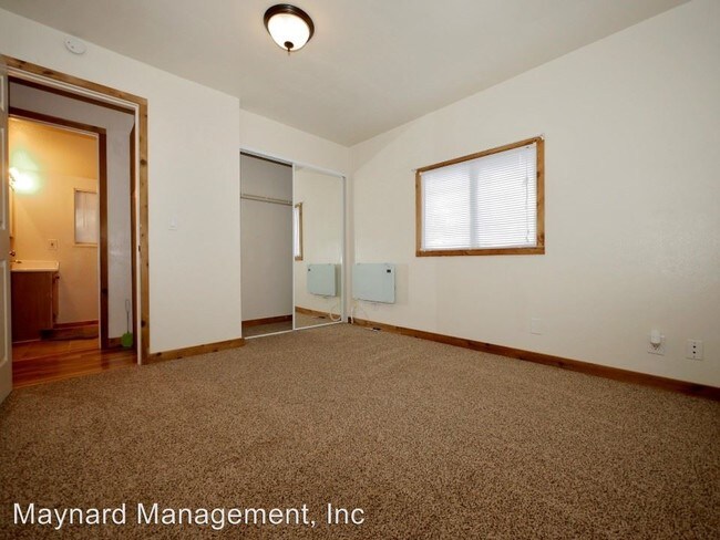 Building Photo - 2 br, 1 bath House - 207 Matson Lane