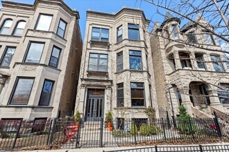 Building Photo - 1506 W Wilson Ave