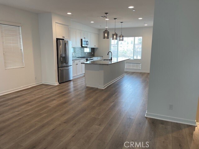 Foto del edificio - 524 Caleigh Ln
