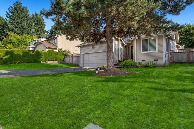 Photo - CLICK "REQUEST A TOUR" NOW! House