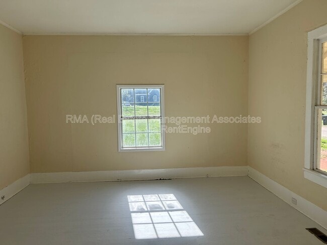 Foto del edificio - 821 Williams St