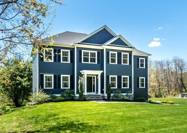 Building Photo - 146 Haggetts Pond Rd