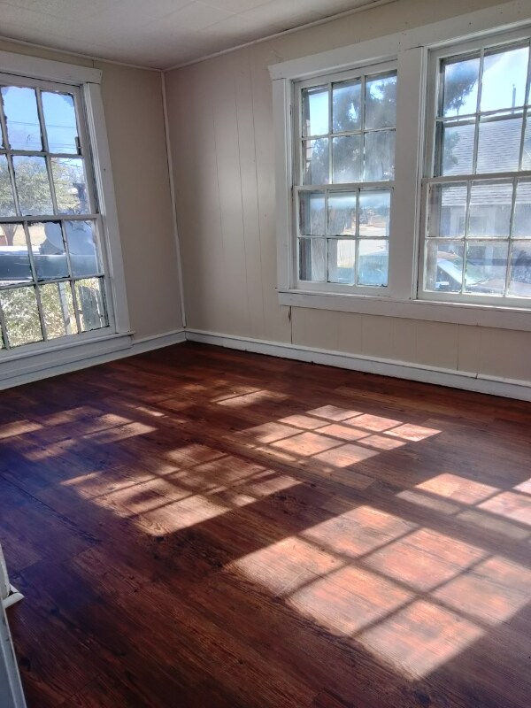 Foto del edificio - 2415 Clay Ave