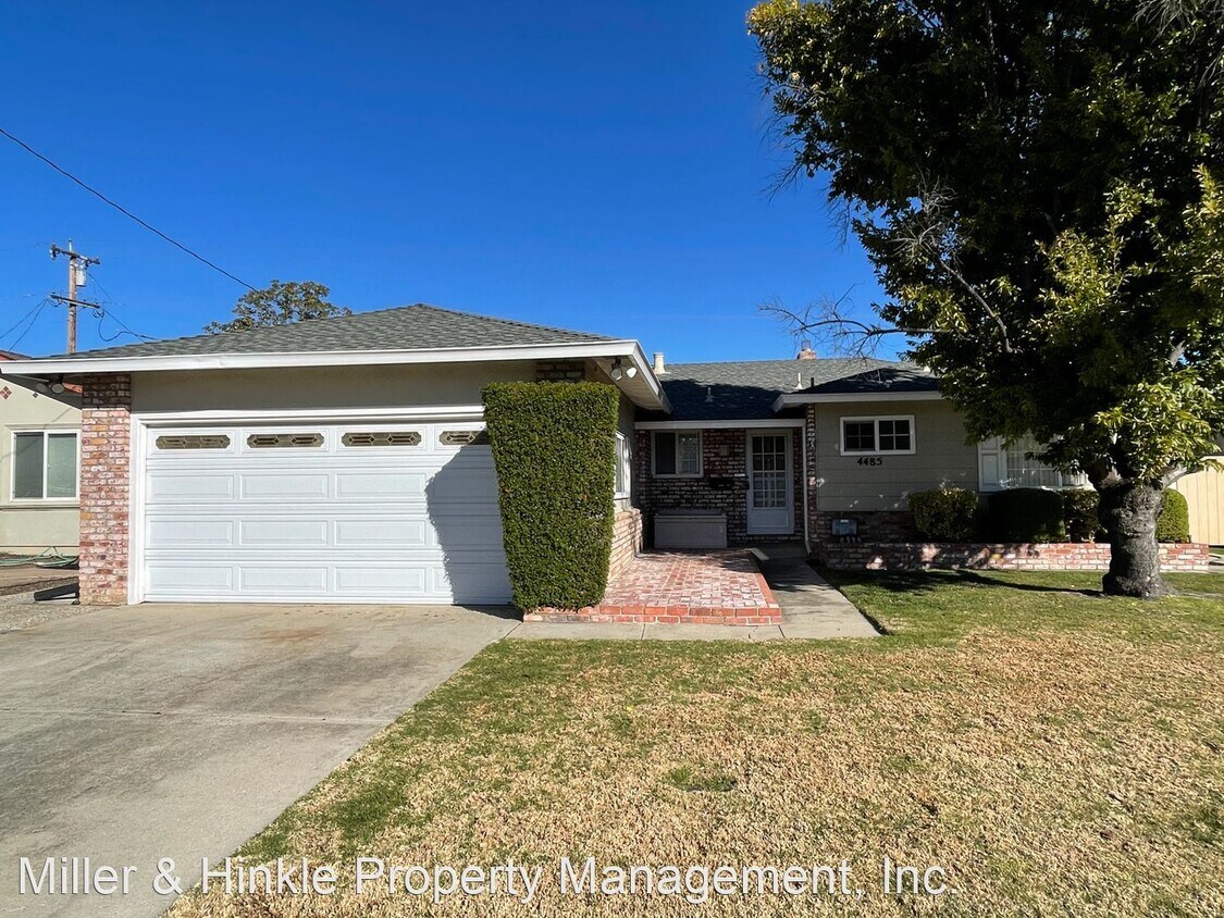 Primary Photo - 3 br, 2 bath House - 4485 Venice Way