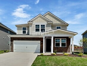 Building Photo - 3504 Lincoln Hts Ln
