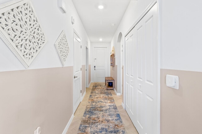 Foto del edificio - 5651 Double Eagle Cir