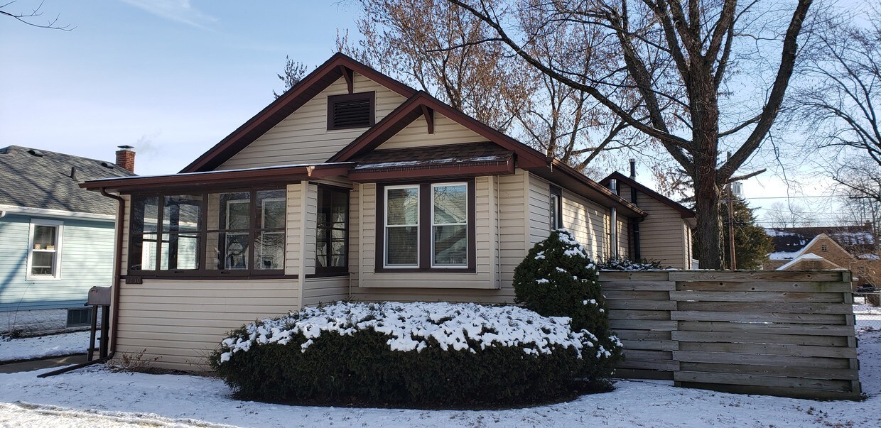 1250 S 7th Ave, Kankakee, IL 60901 House Rental in Kankakee, IL