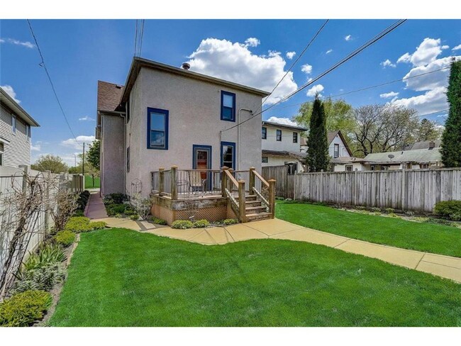 Foto del edificio - 4218 33rd Ave S
