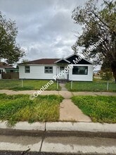 Building Photo - 2300 Marcia St
