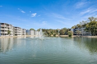Building Photo - Lakeshore Drive Apartment Homes